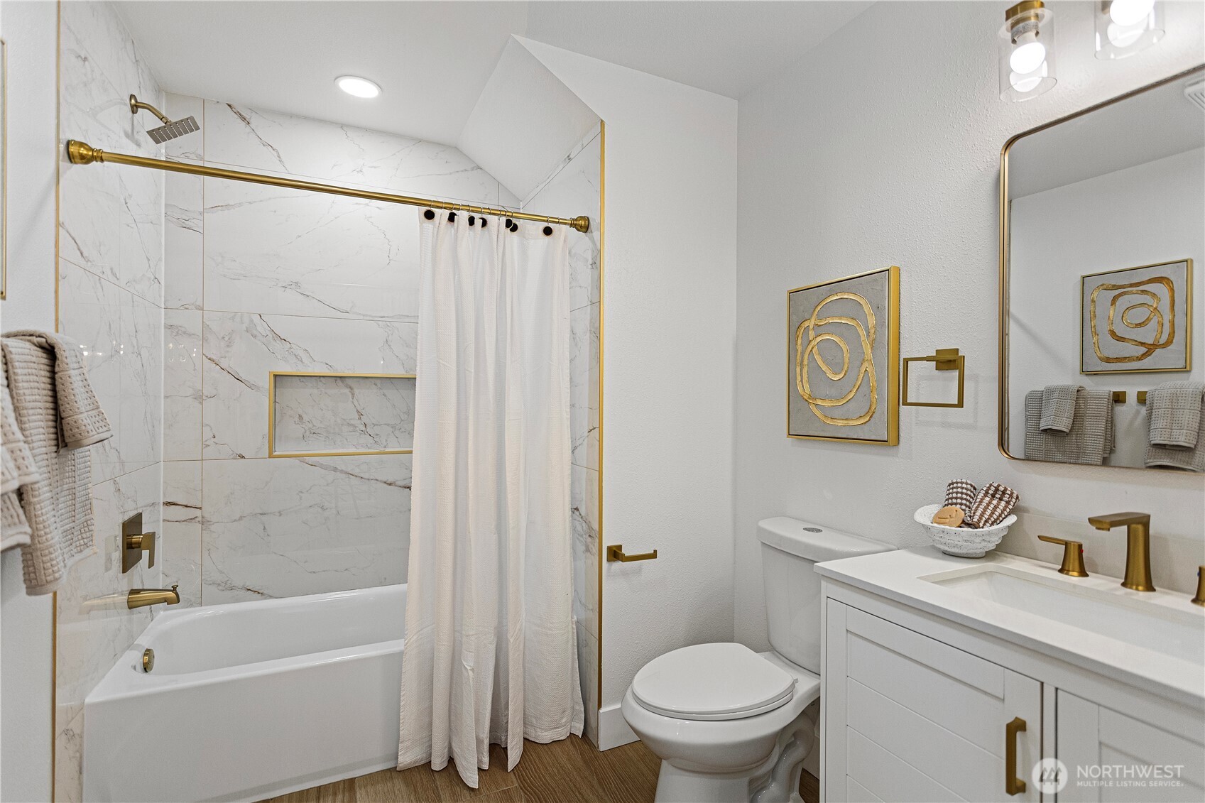 618 N 125th Street Property Photo 20