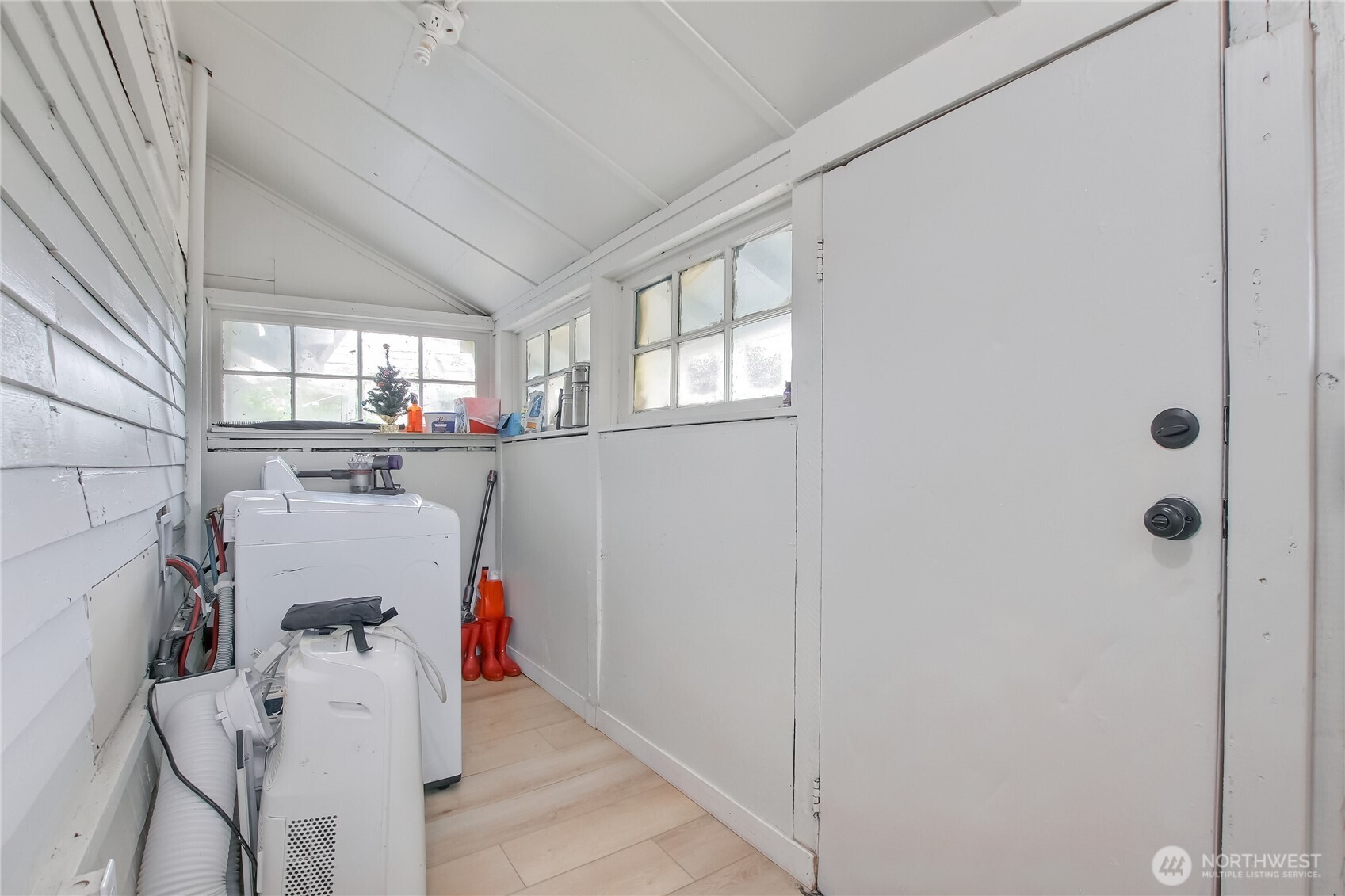 708 S 54th Street Property Photo 28