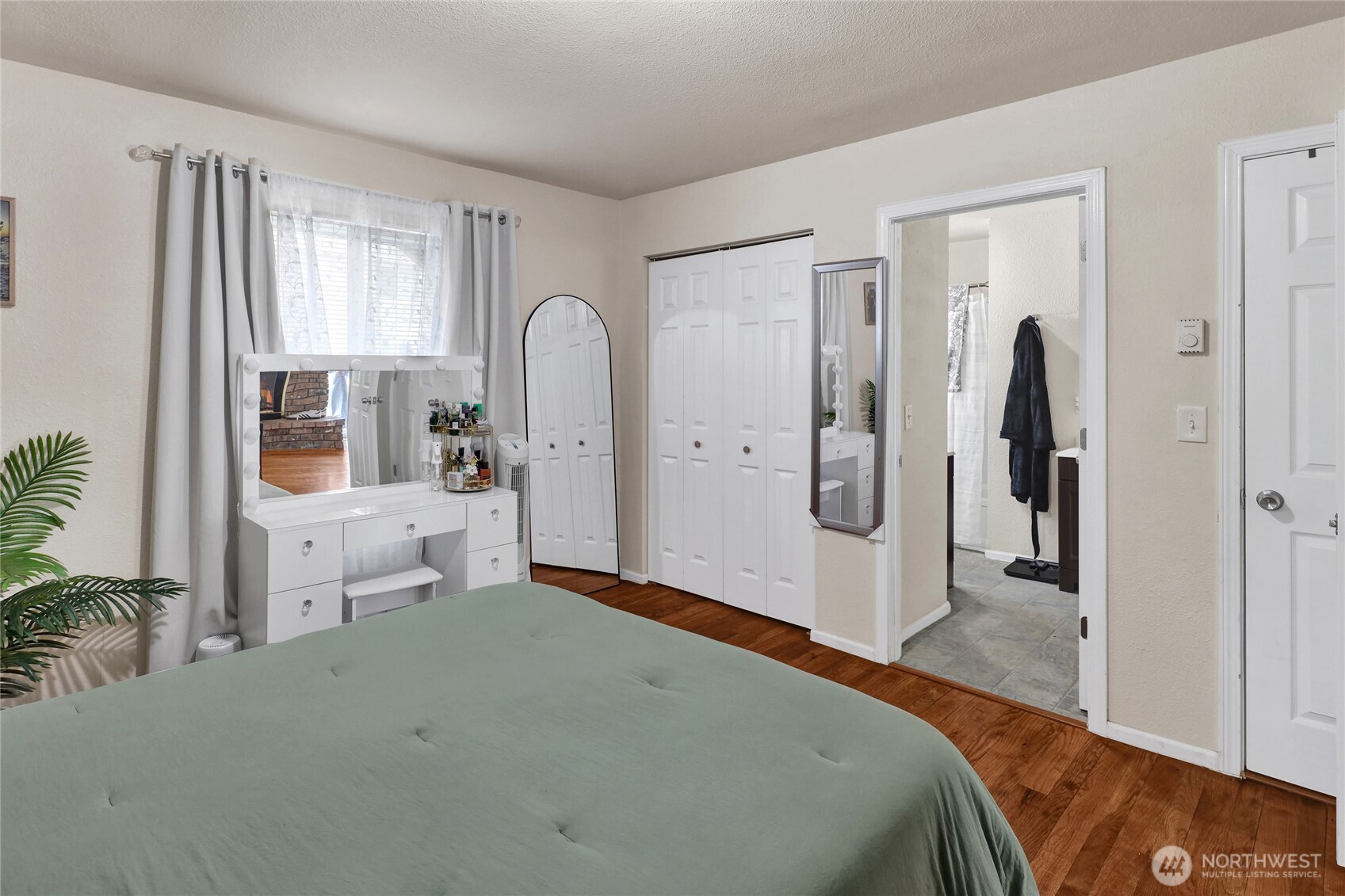 1390 Cedar Avenue Property Photo 10
