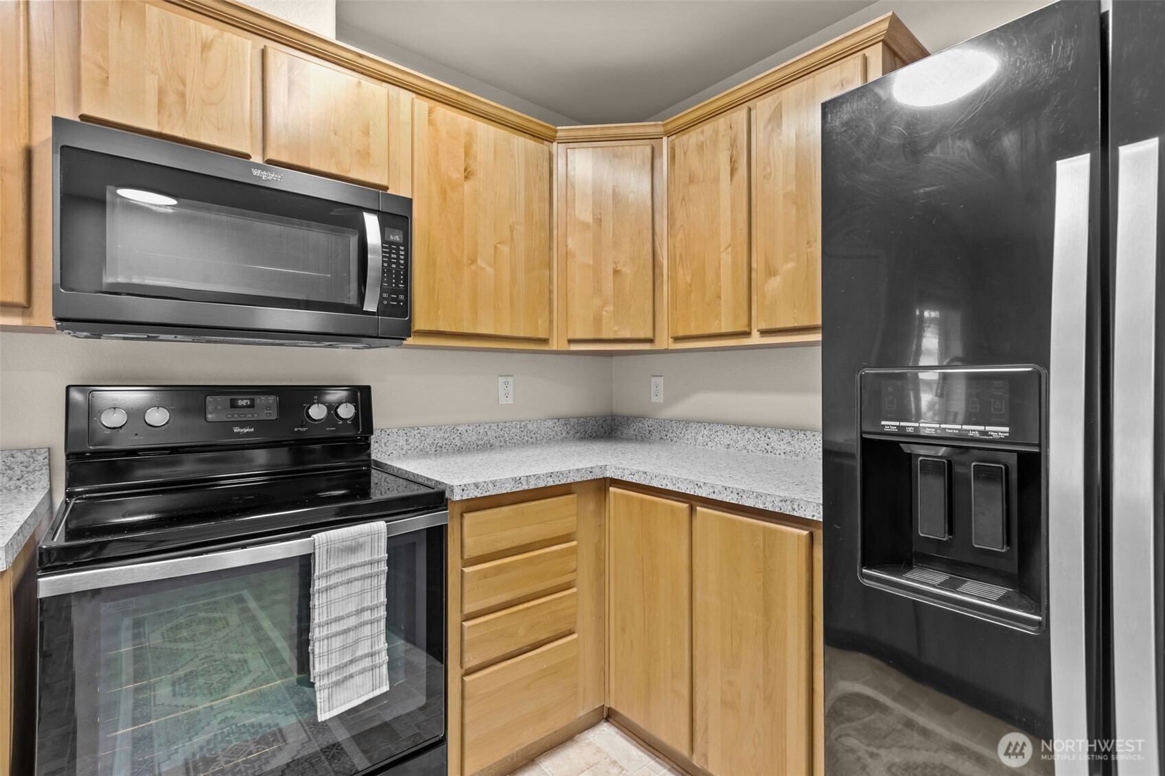 14322 Admiralty Way 12 Property Photo 6