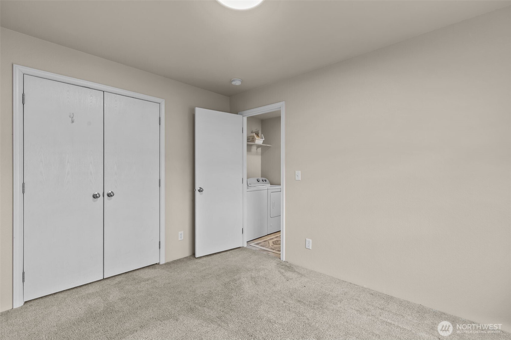 14322 Admiralty Way 12 Property Photo 11