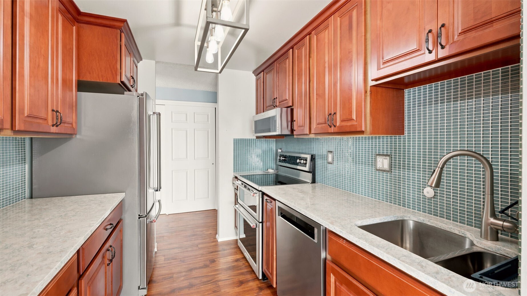 9500 Rainier Avenue 312 Property Photo 17