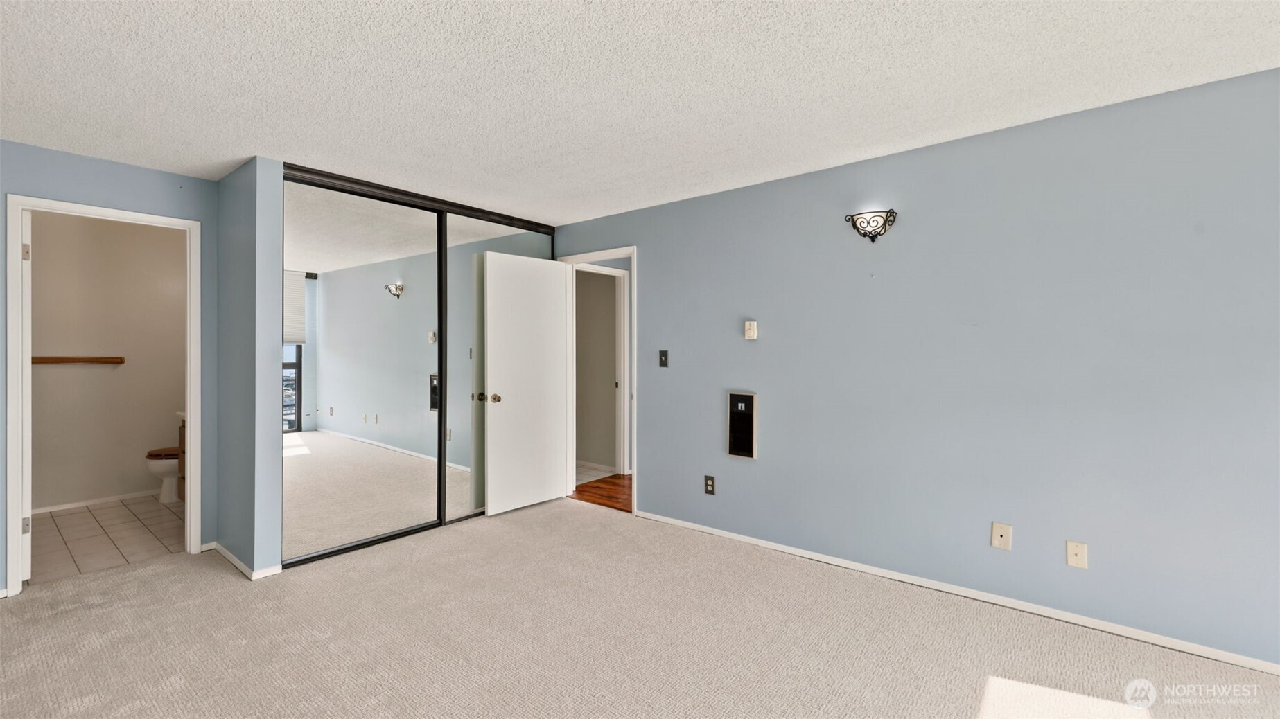 9500 Rainier Avenue 312 Property Photo 27