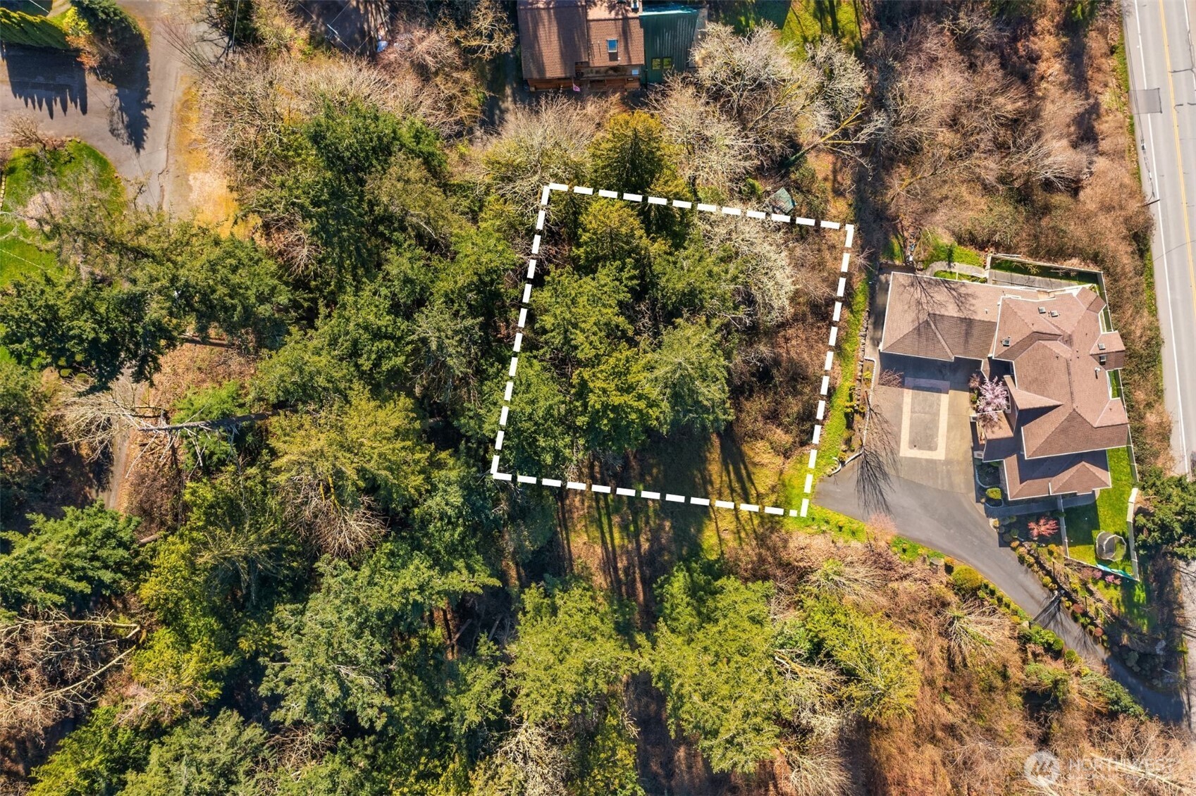 11 Xx E Lake Sammamish Parkway Property Photo 4