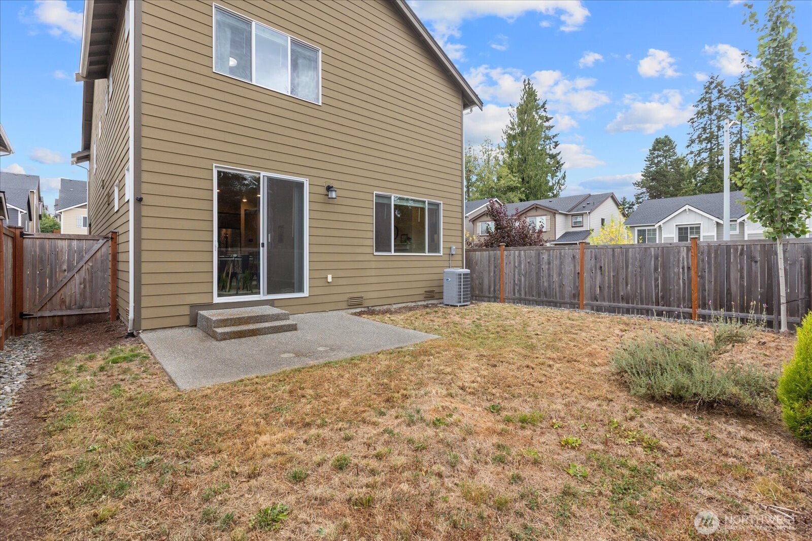 904 122nd Avenue Property Photo 37