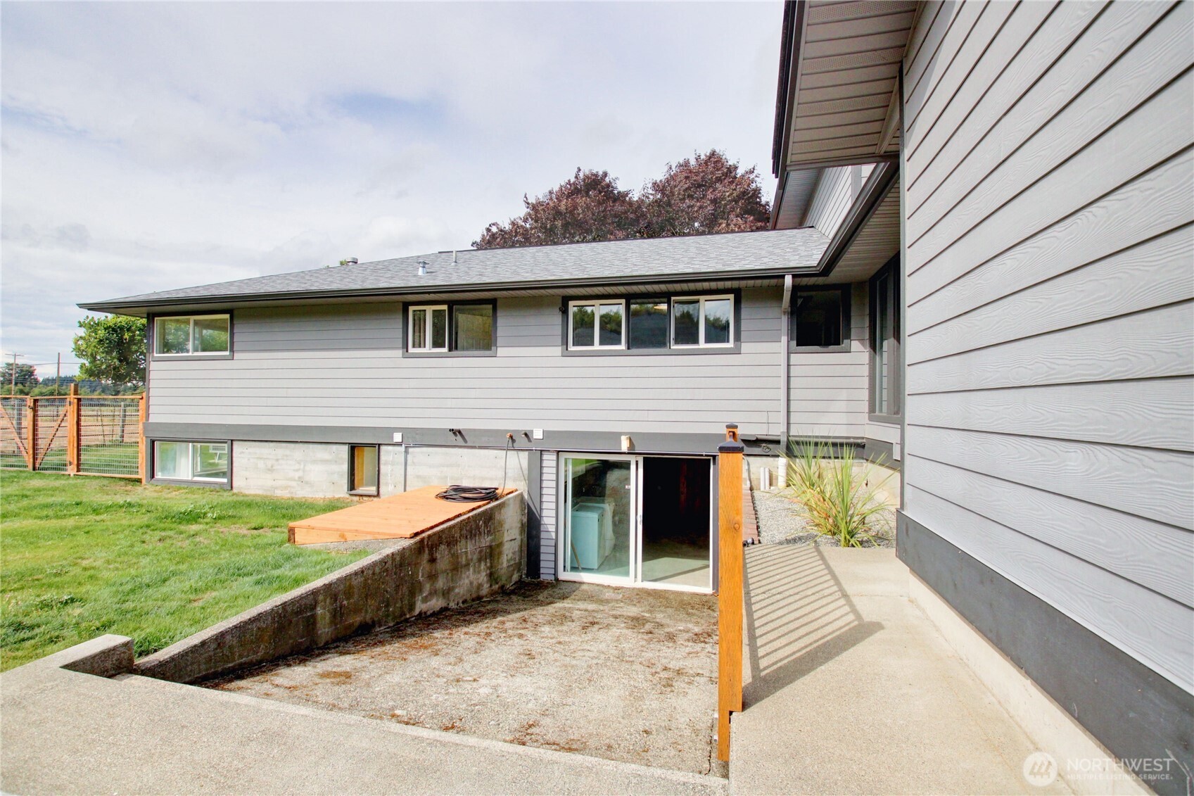 18824 Jolly Road Property Photo 3