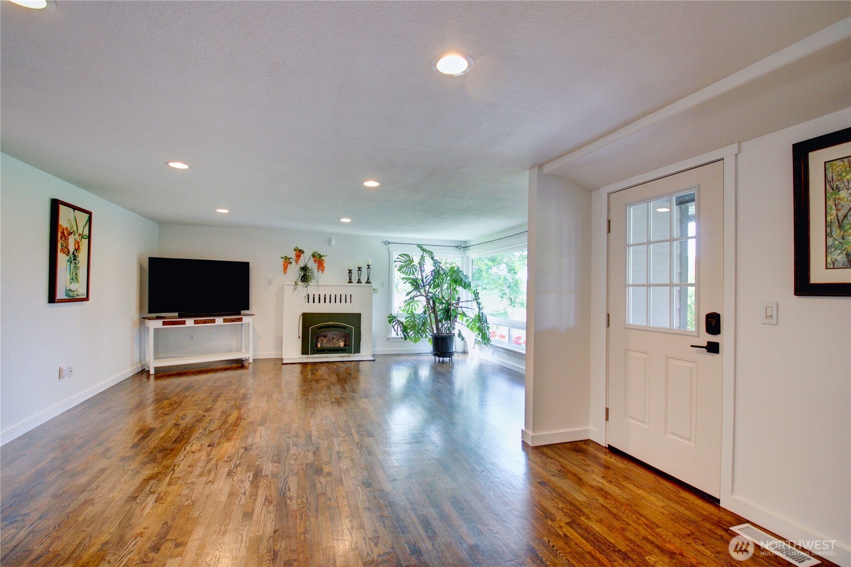 18824 Jolly Road Property Photo 10