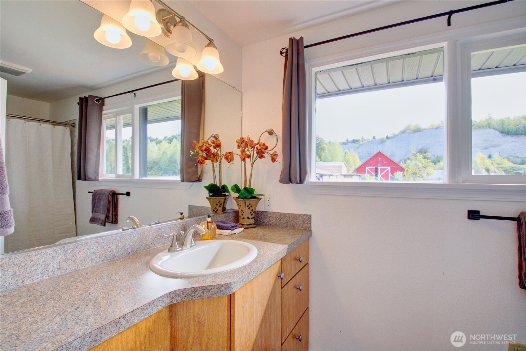 18824 Jolly Road Property Photo 13