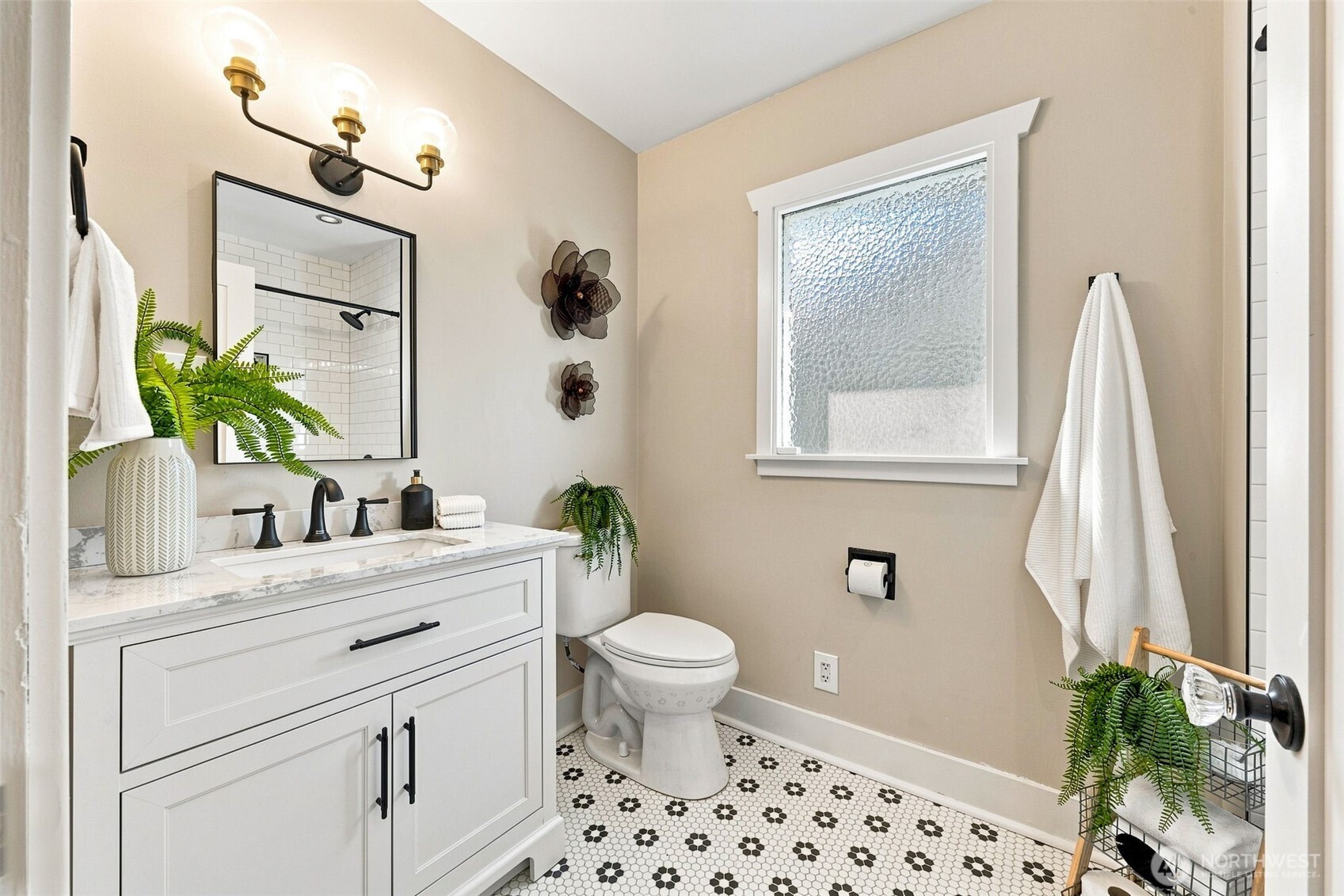 4501 Pacific Avenue Property Photo 16