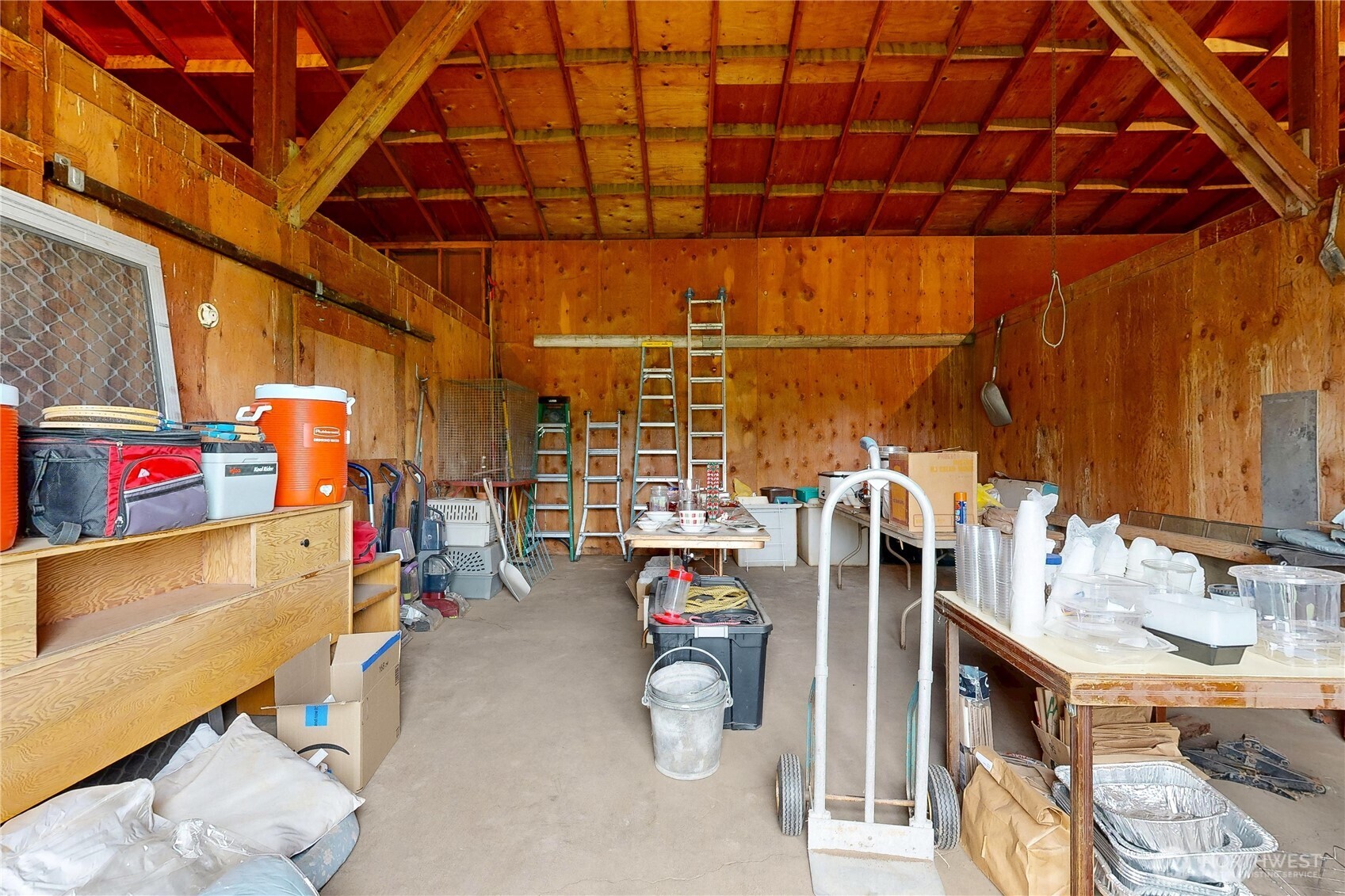 1850 Delmont Street Property Photo 32