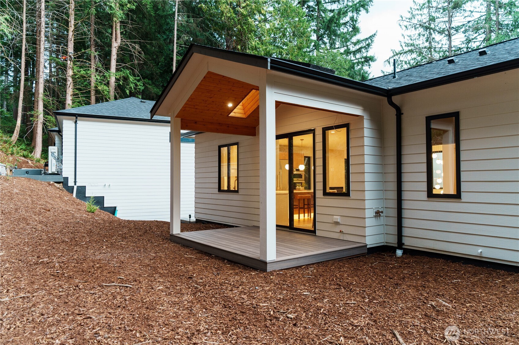 8 Shooting Star Court Property Photo 4