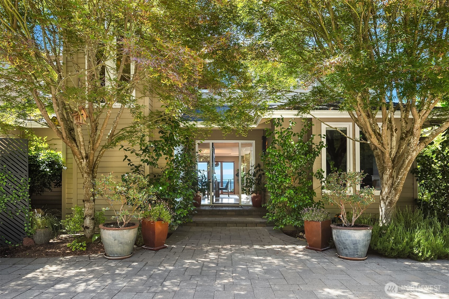 17020 74th Avenue Property Photo 3