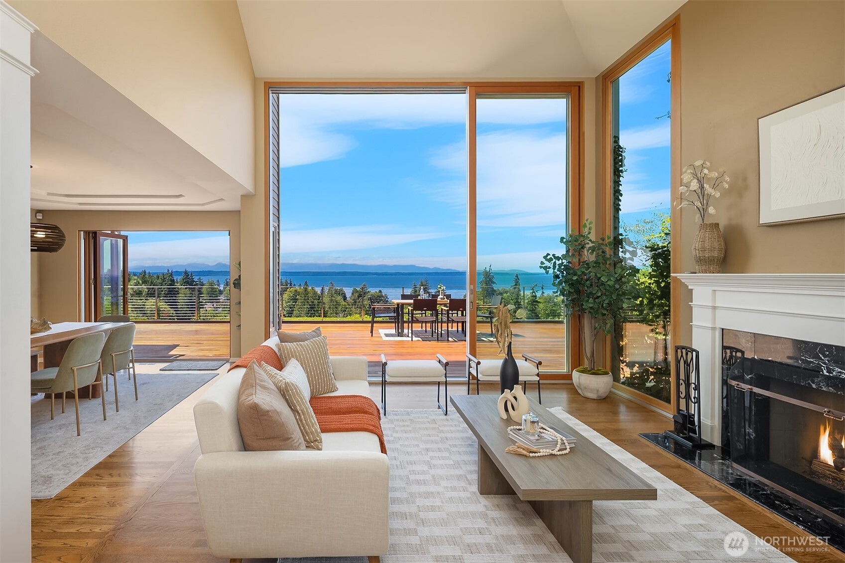 17020 74th Avenue Property Photo 5