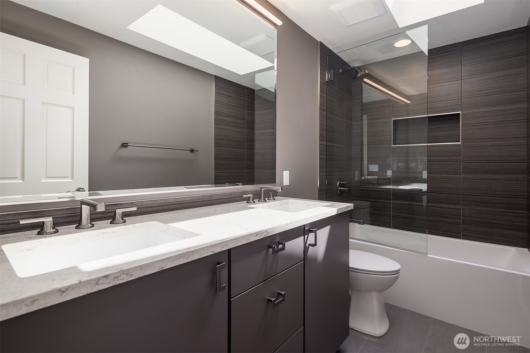 17020 74th Avenue Property Photo 28