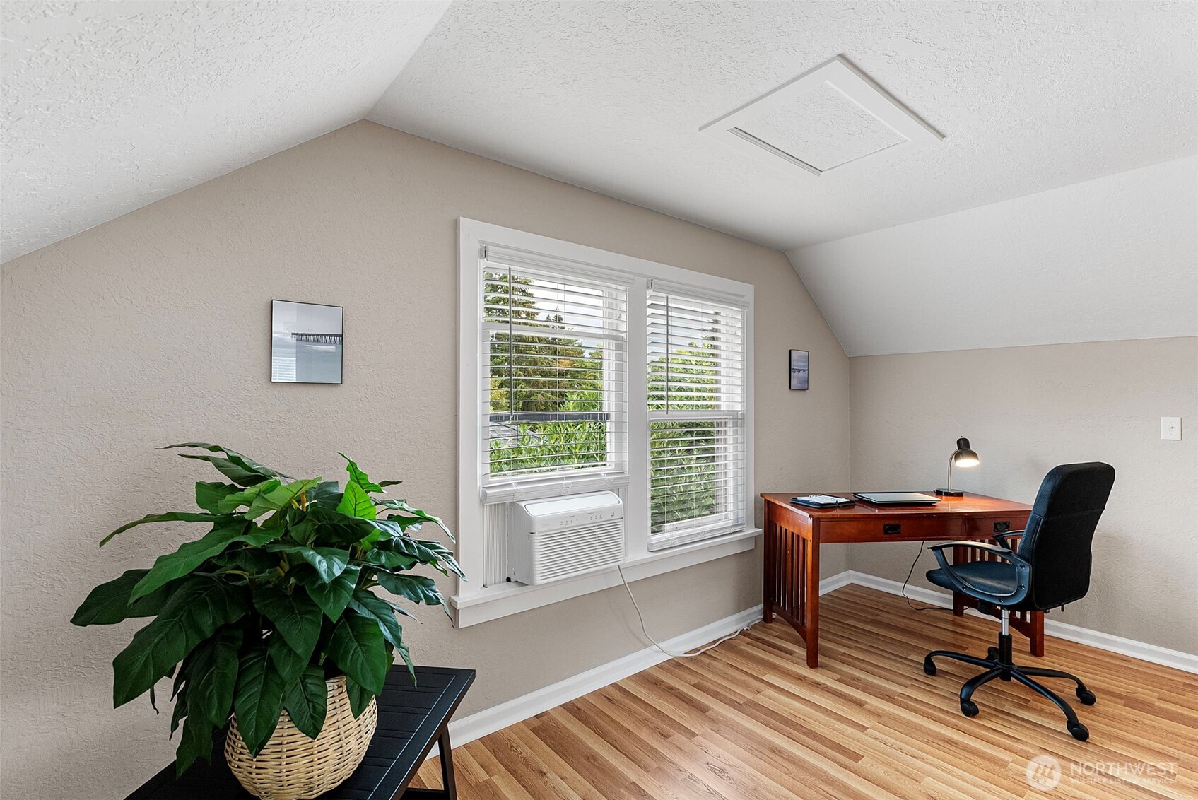 1008 High Avenue Property Photo 17