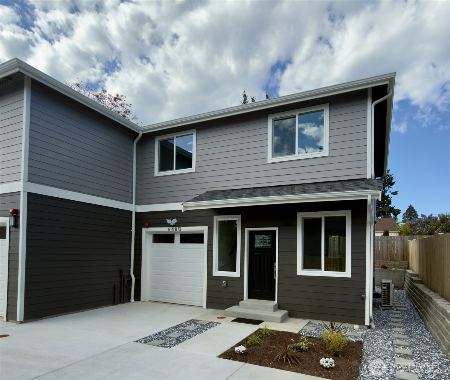 648 B Sw 139th Street Property Photo 2