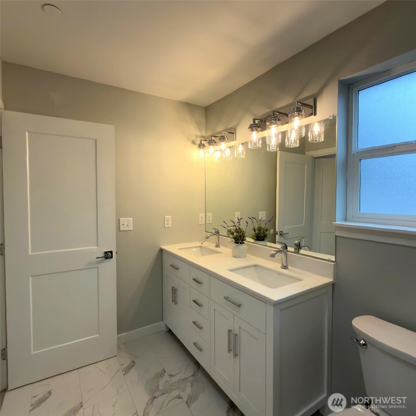 648 B Sw 139th Street Property Photo 11