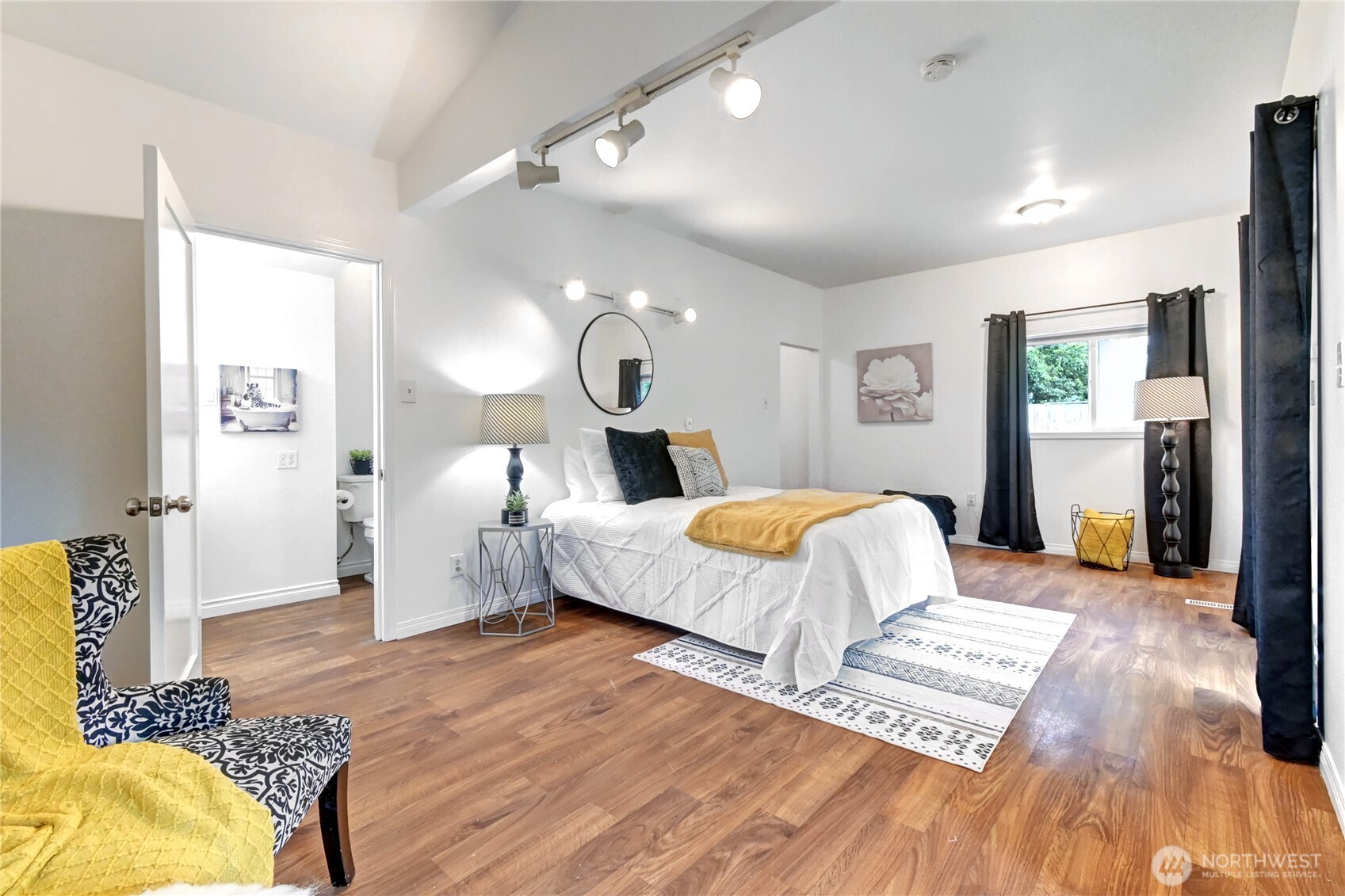 8106 228th Street Property Photo 15