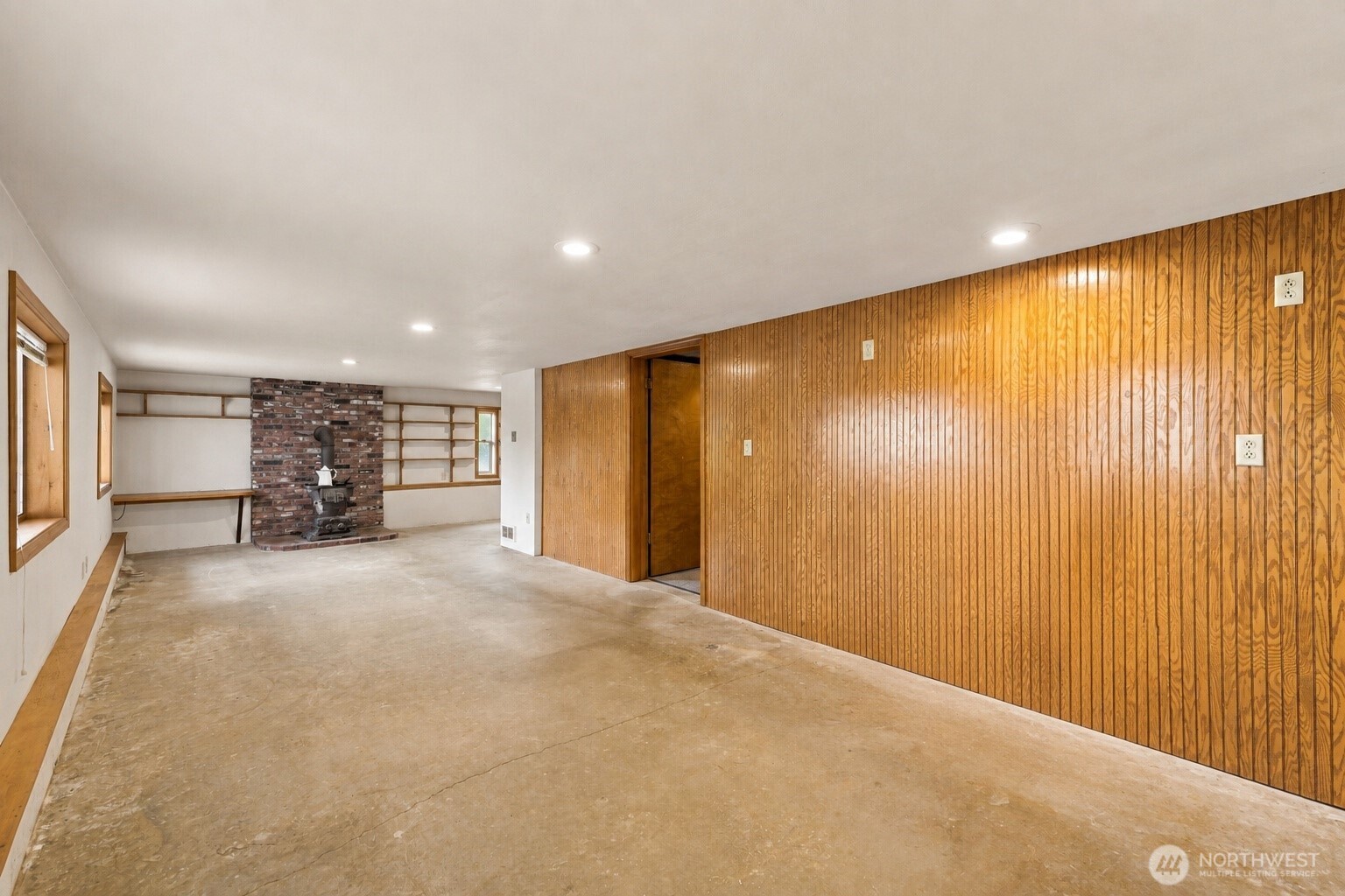 202 Alverson Boulevard Property Photo 24