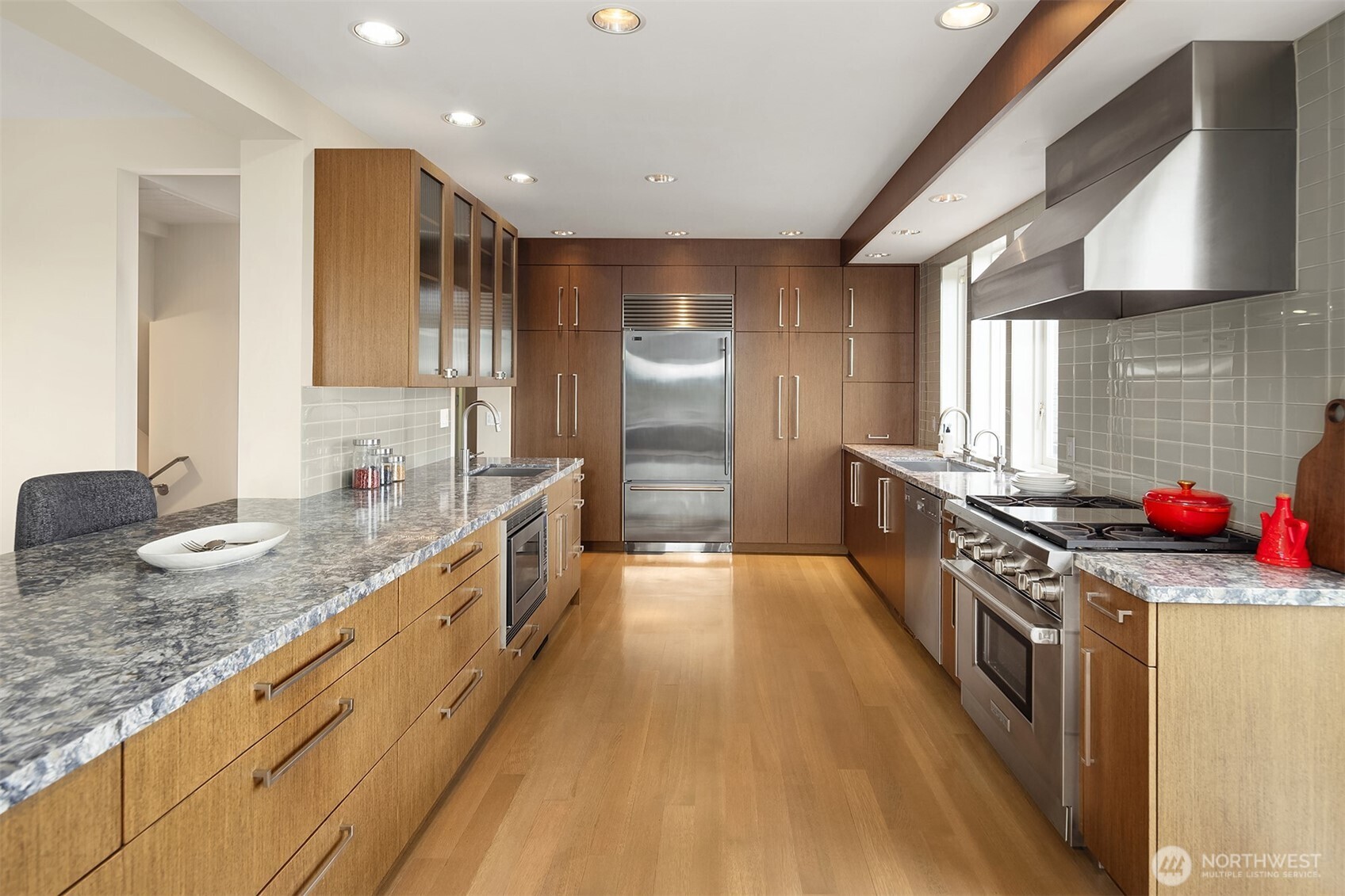 1622 5th Avenue Property Photo 7