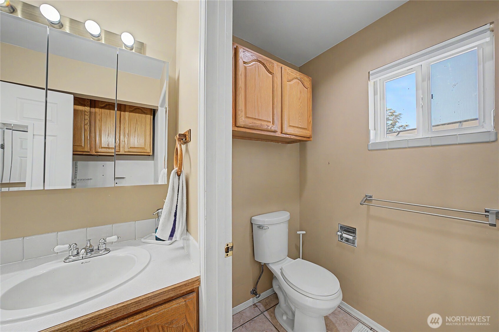 1317 W Lakeside Drive Property Photo 23