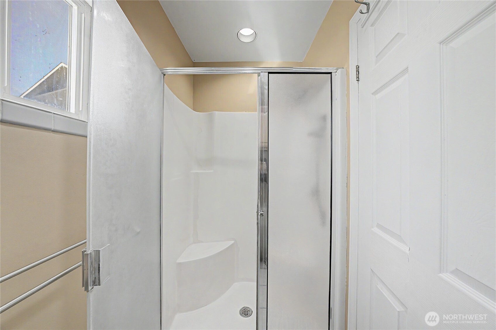 1317 W Lakeside Drive Property Photo 24
