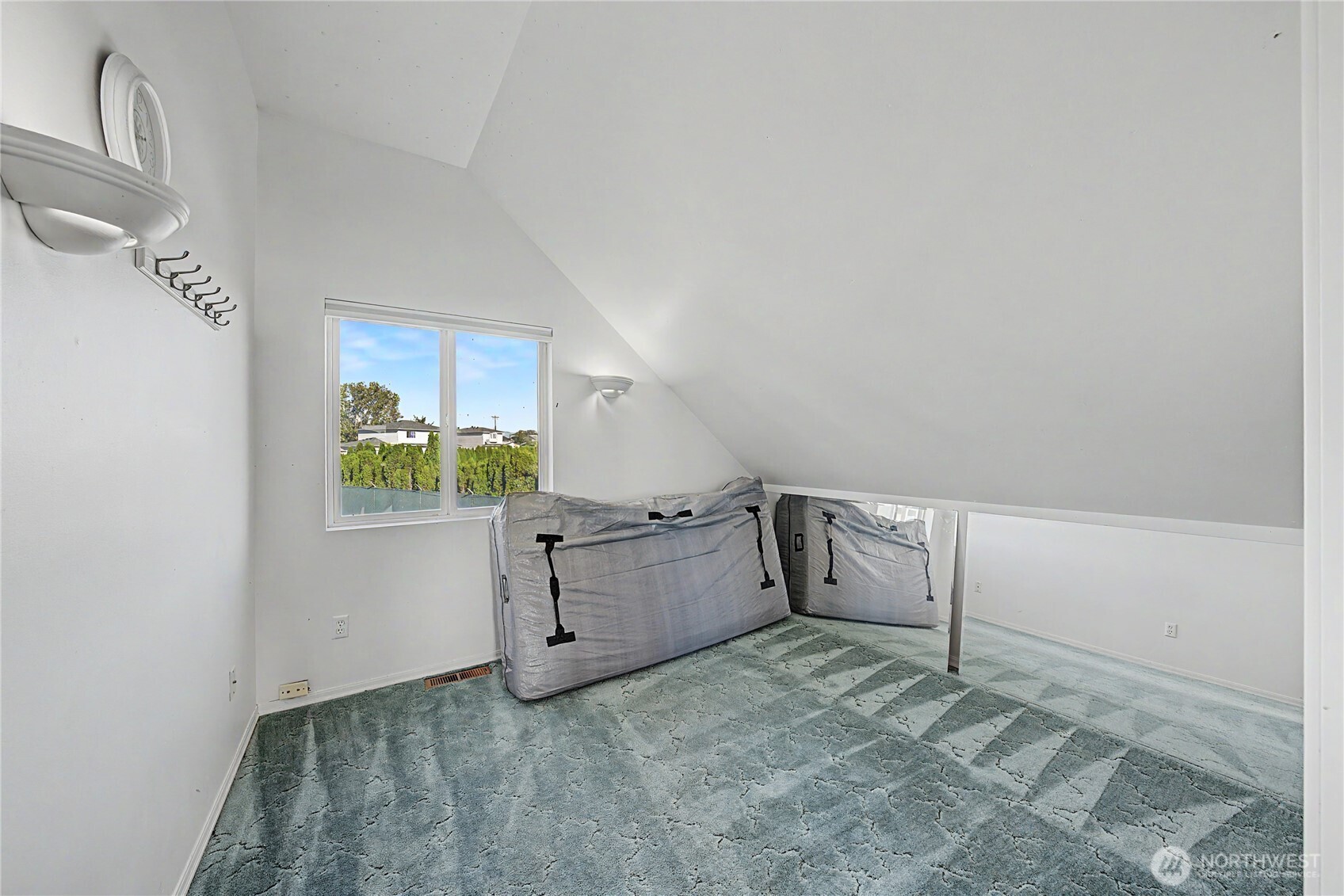 1317 W Lakeside Drive Property Photo 27