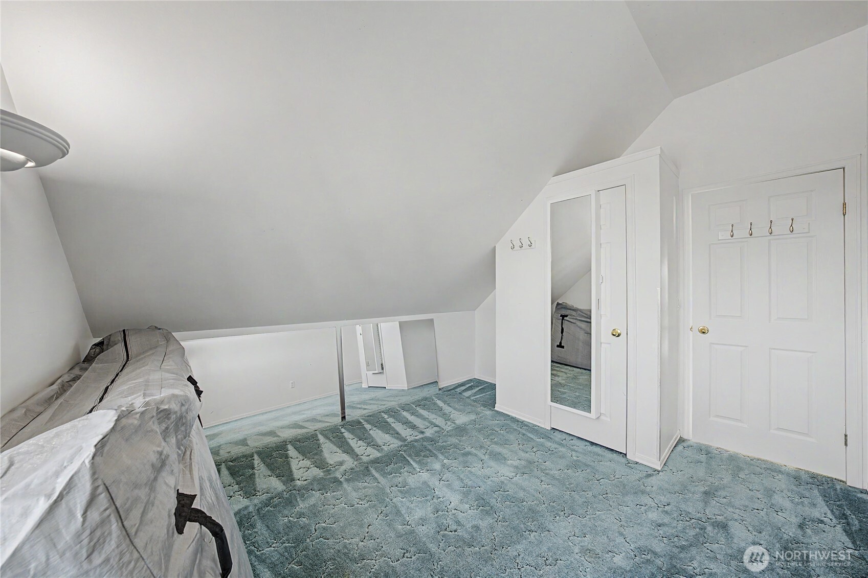 1317 W Lakeside Drive Property Photo 28