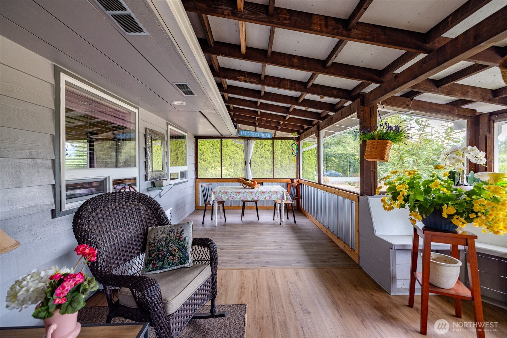 28467 E Gilligan Creek Road Property Photo 3