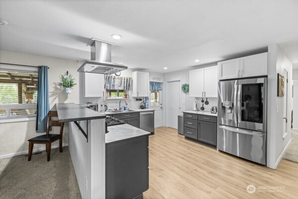 28467 E Gilligan Creek Road Property Photo 8
