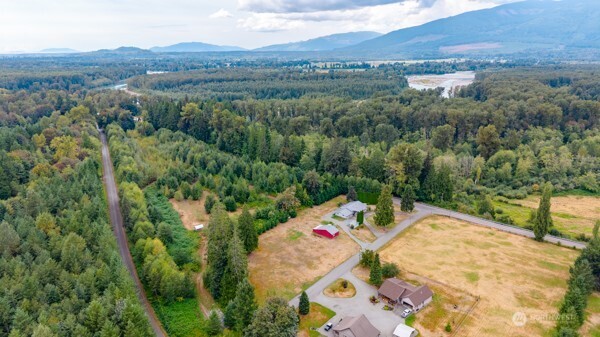 28467 E Gilligan Creek Road Property Photo 31