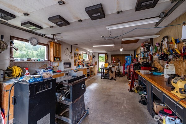 28467 E Gilligan Creek Road Property Photo 32