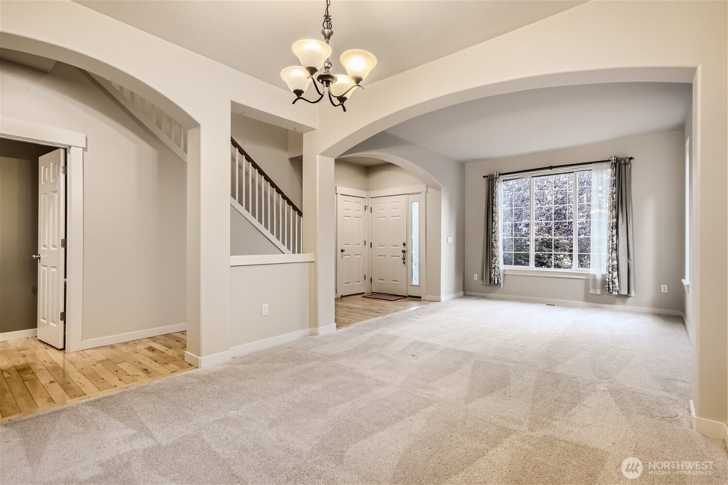 15311 276th Place Property Photo 3
