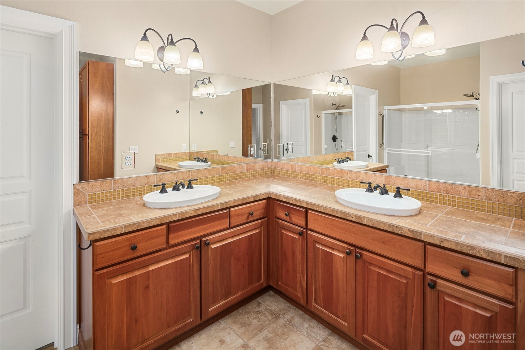 13507 Adair Creek Way Property Photo 18
