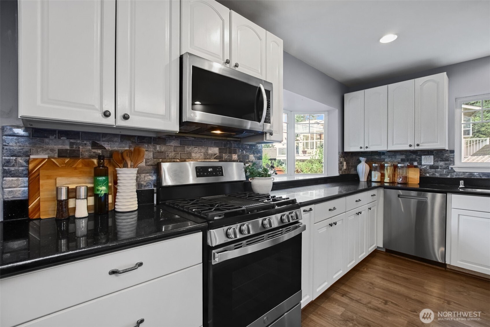 16931 Se Newport Way Property Photo 10