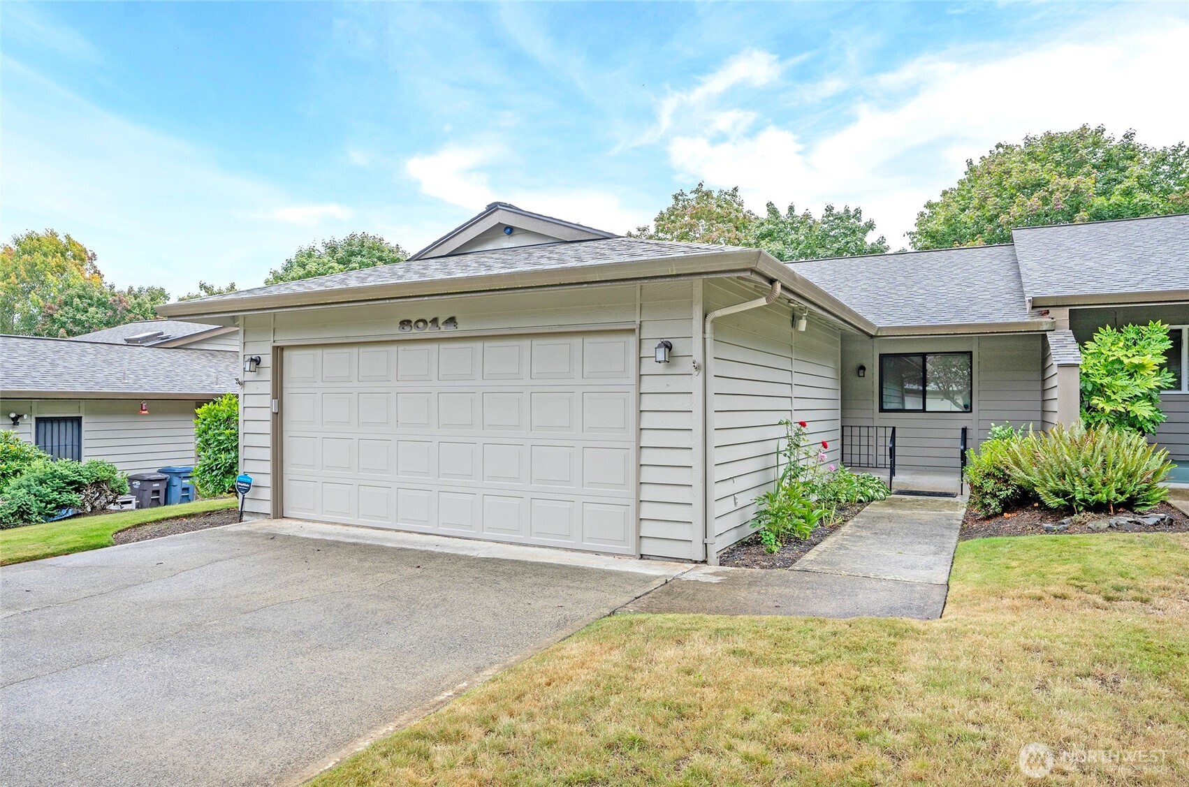 8014 53rd Street Property Photo 2