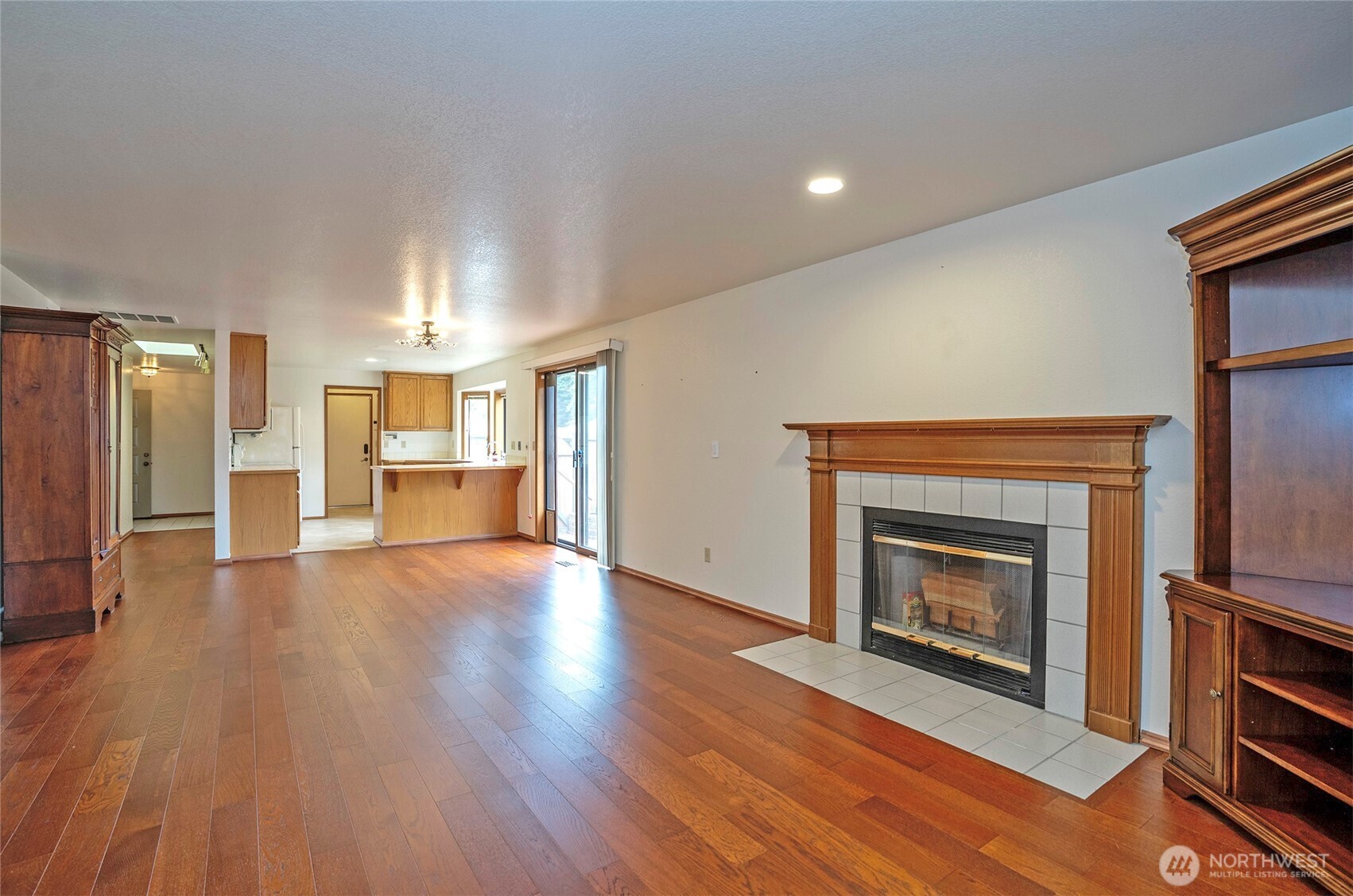 8014 53rd Street Property Photo 5