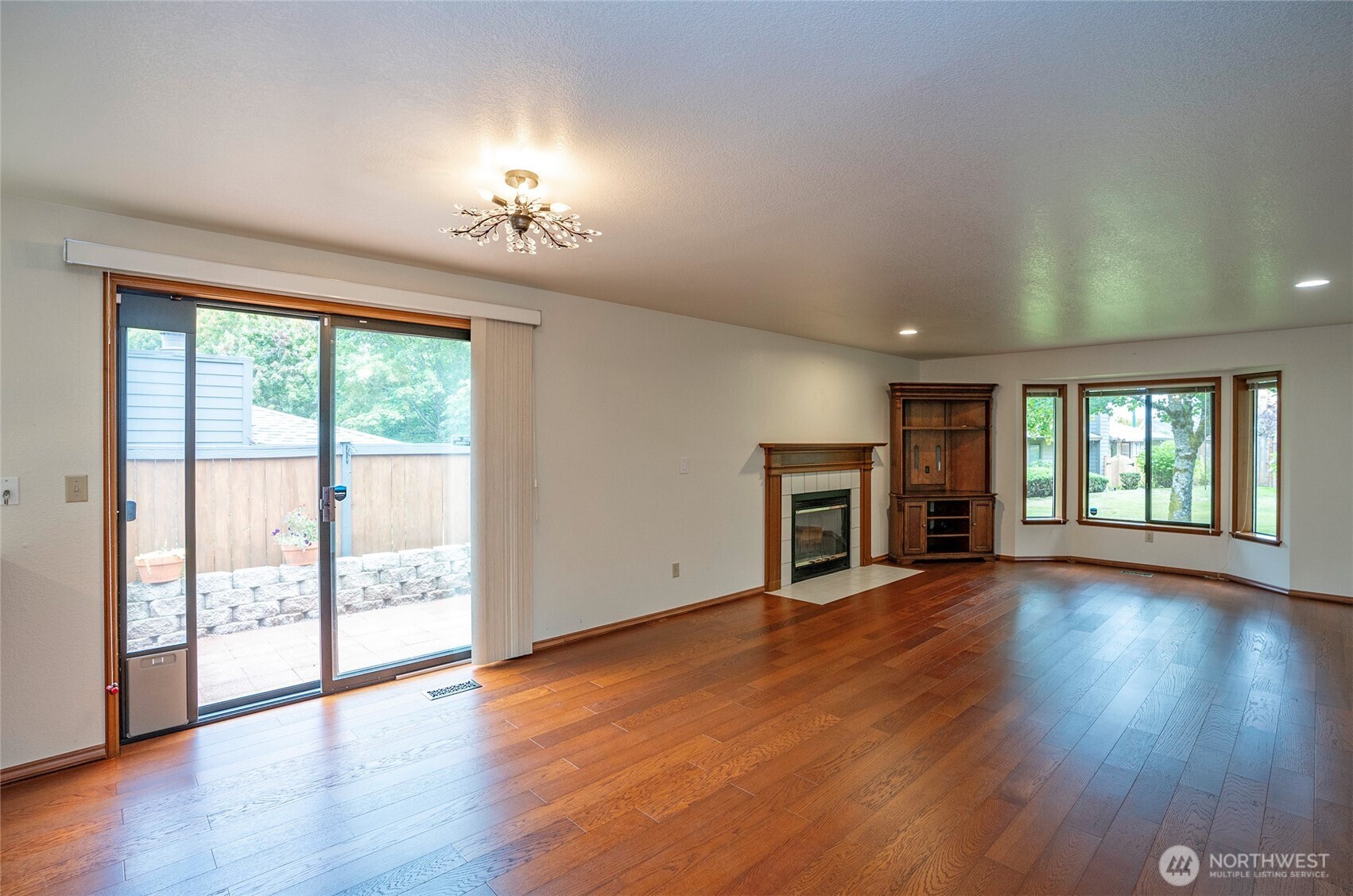 8014 53rd Street Property Photo 7