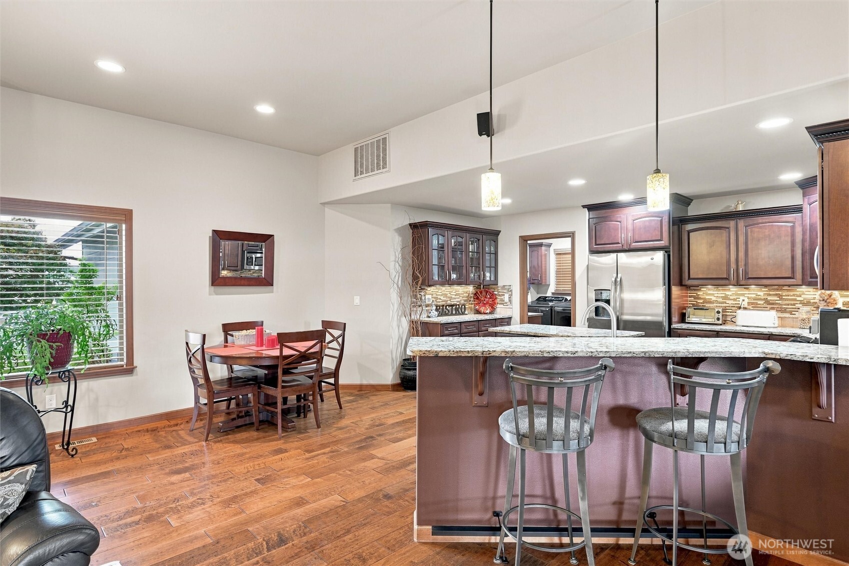 5218 Sparrow Court Property Photo 12