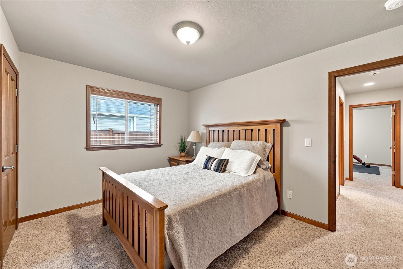 5218 Sparrow Court Property Photo 24