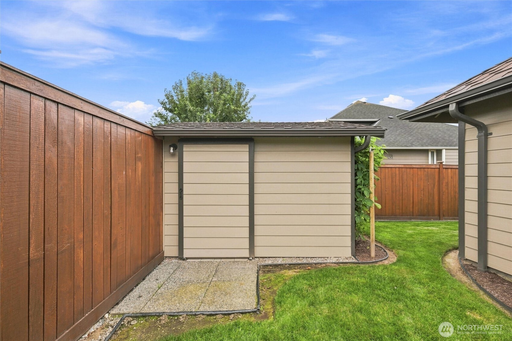 5218 Sparrow Court Property Photo 36