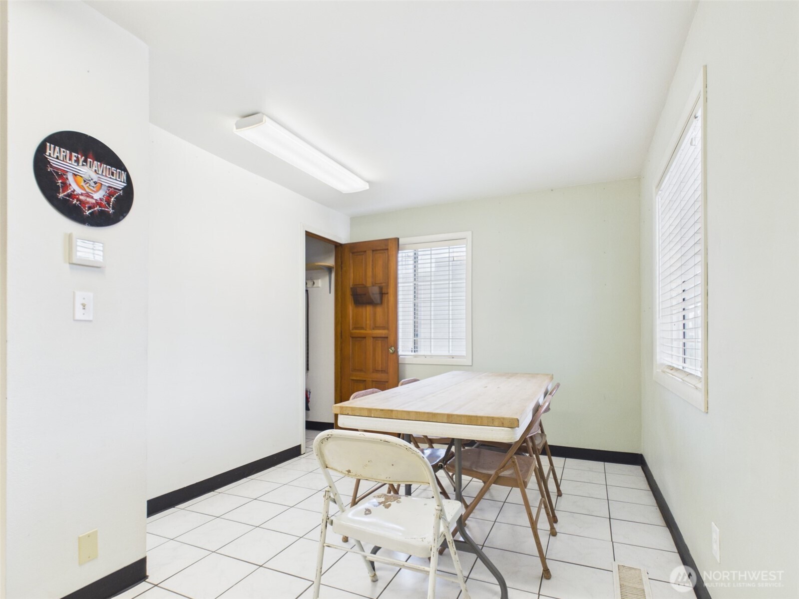 512 Cedar Street Property Photo 10