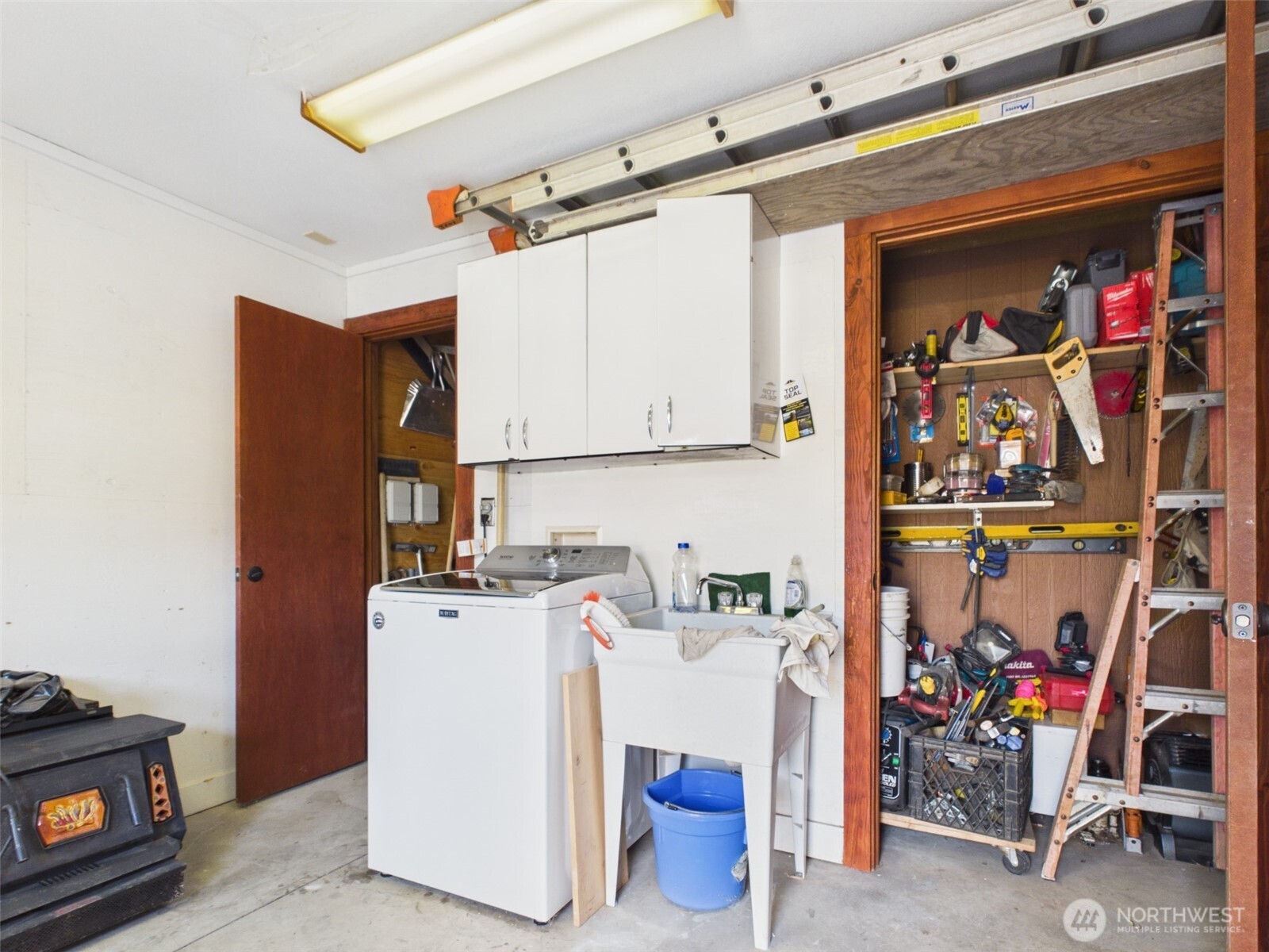 512 Cedar Street Property Photo 16
