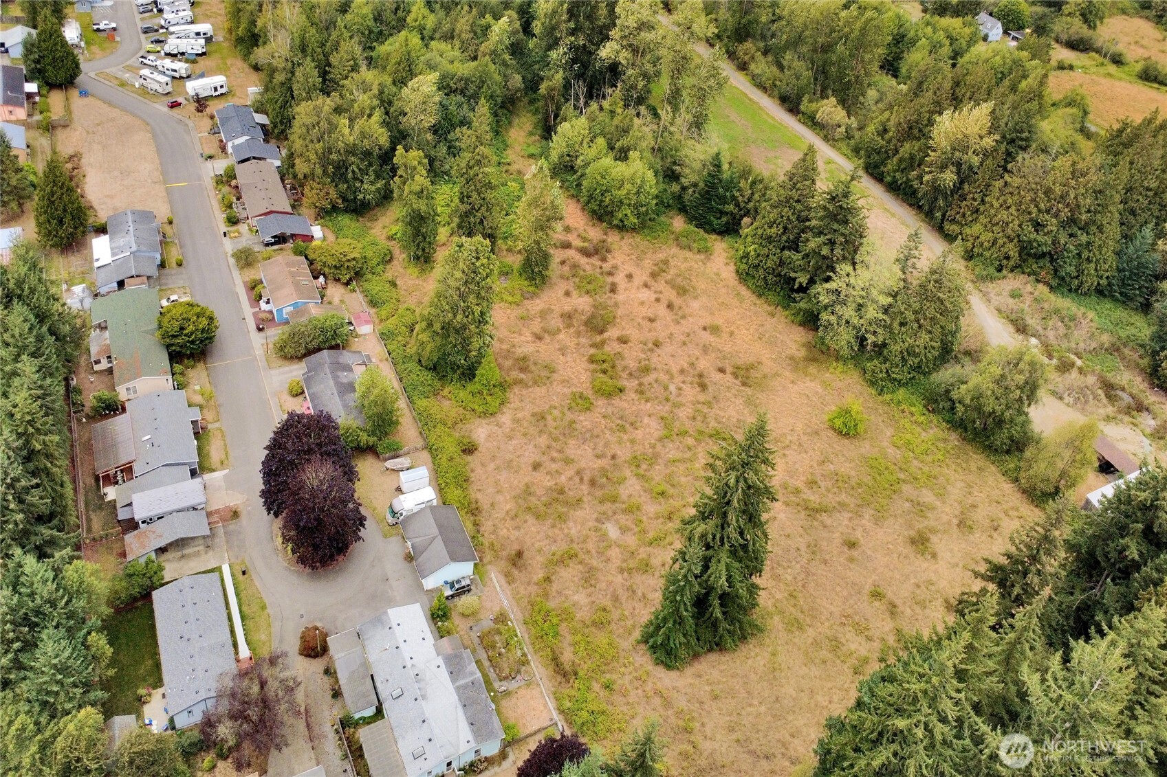 6048 Portal Way Property Photo 4
