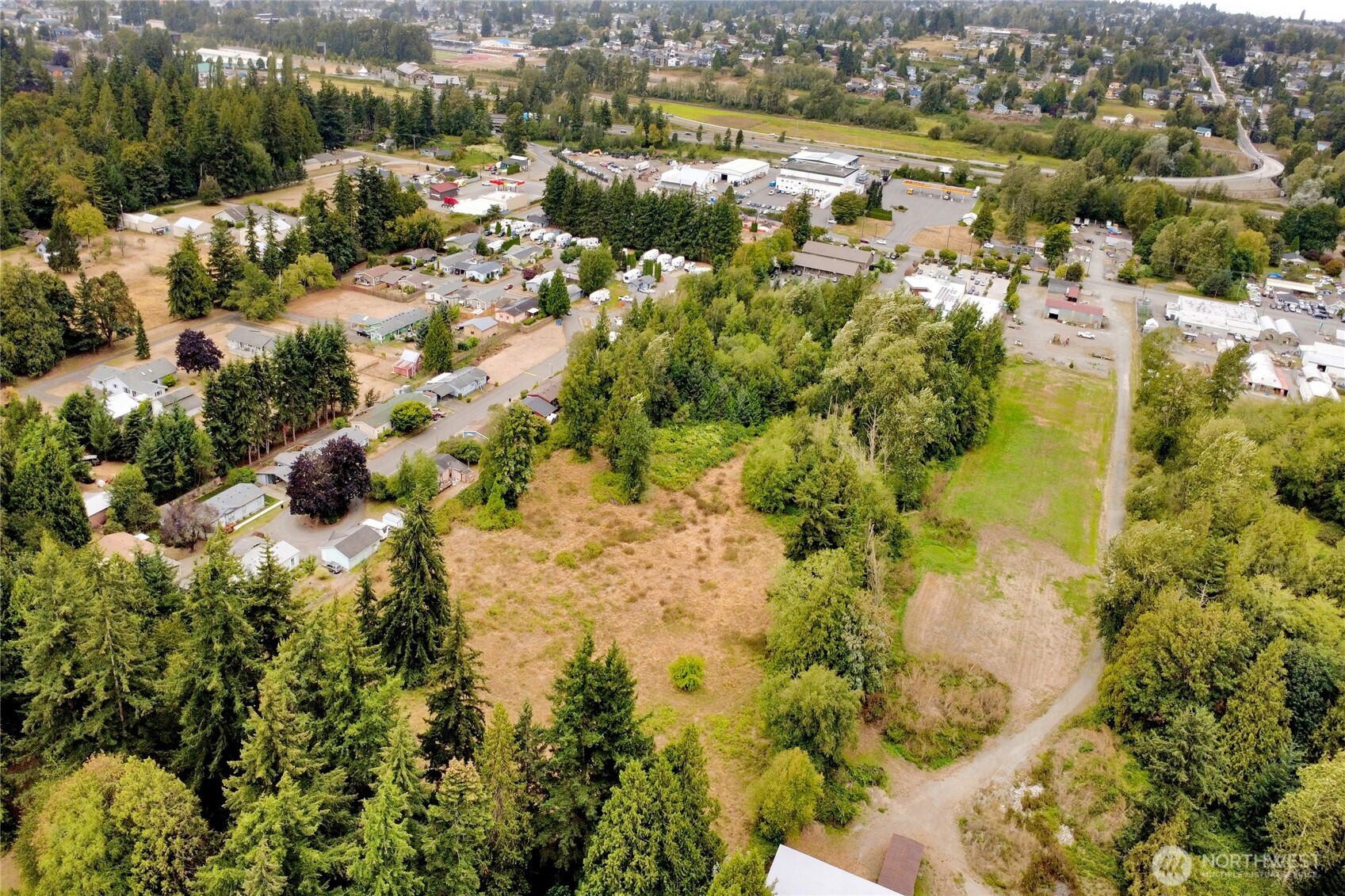 6048 Portal Way Property Photo 8
