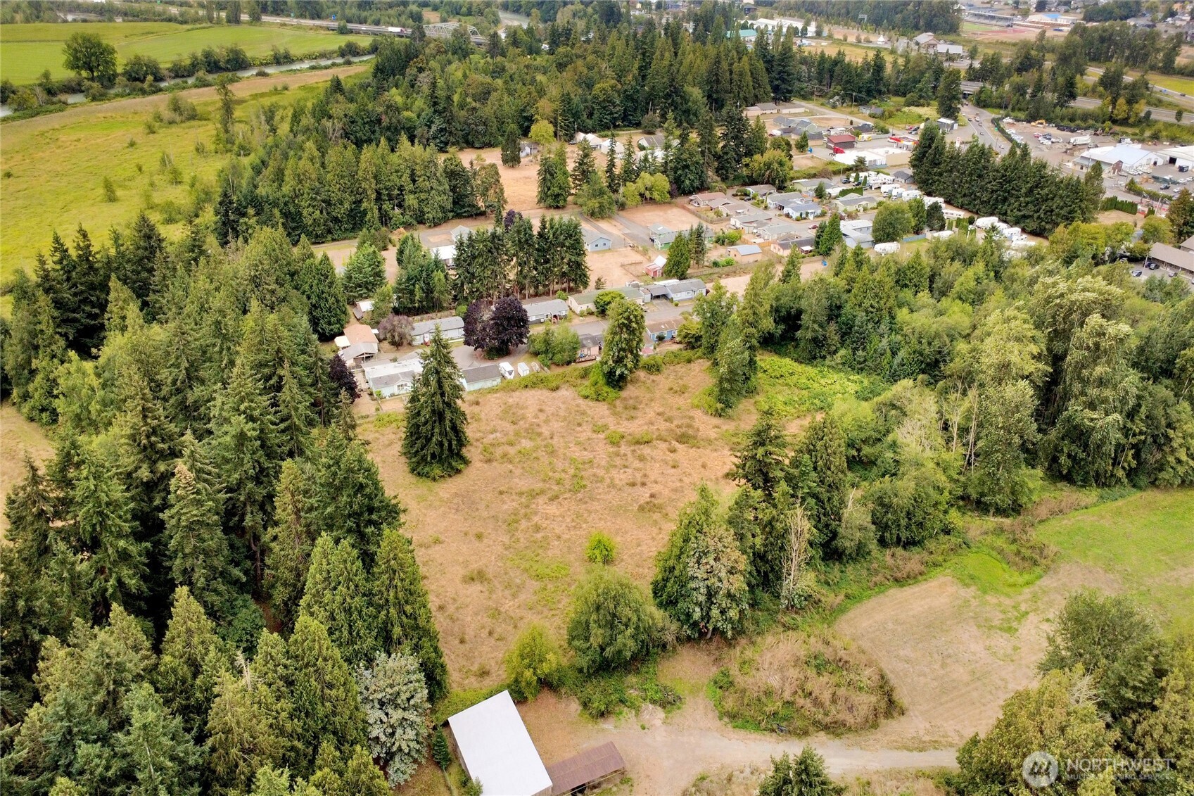 6048 Portal Way Property Photo 10