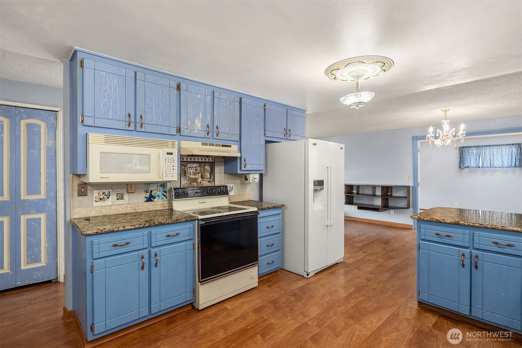 2861 Heller Road Property Photo 7