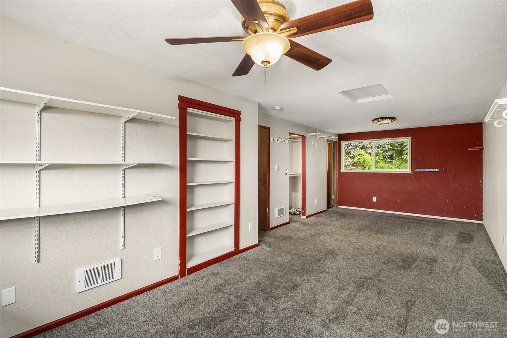 2861 Heller Road Property Photo 17