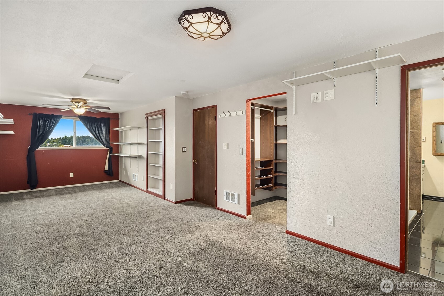 2861 Heller Road Property Photo 18