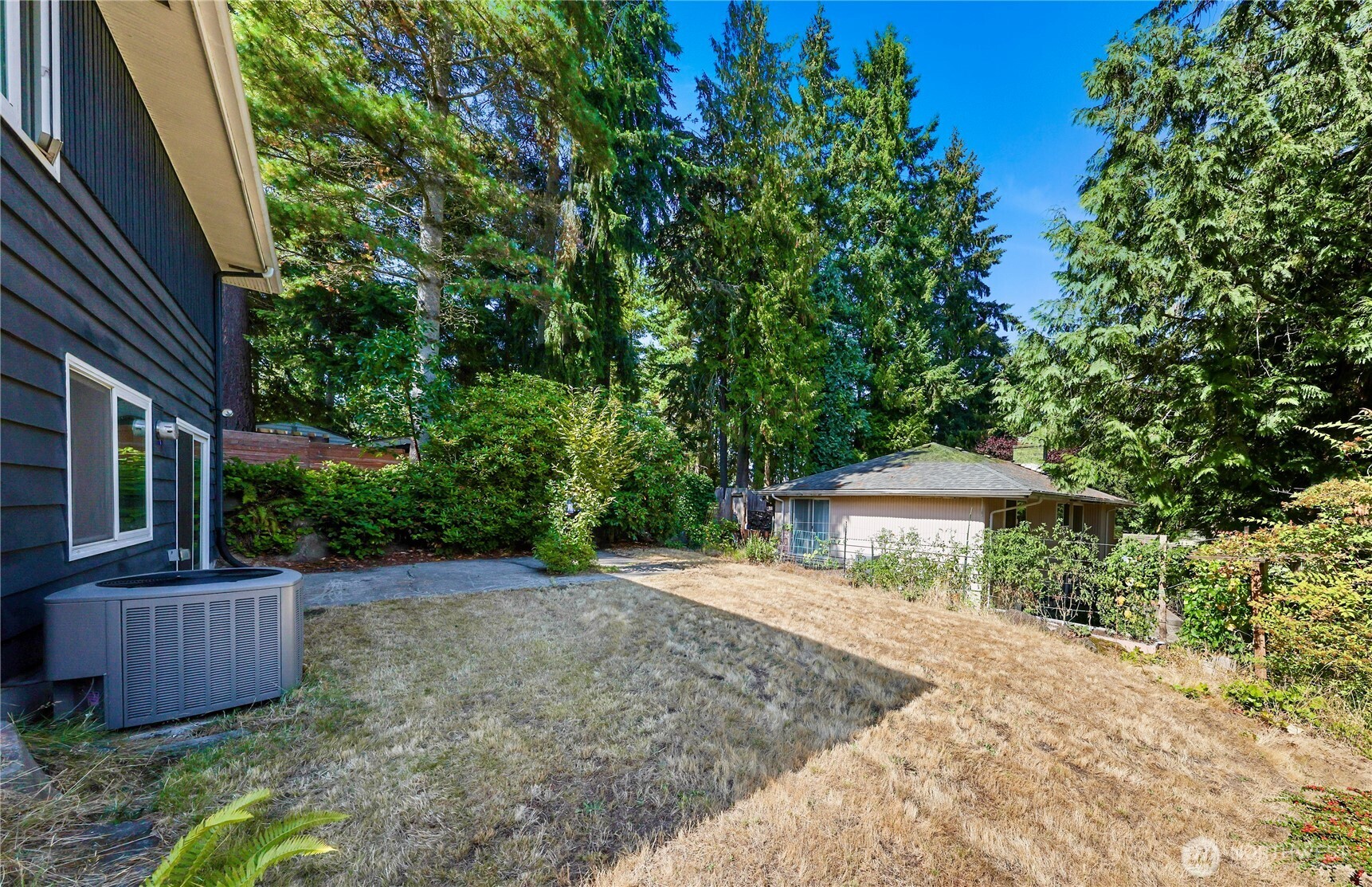 17553 7th Avenue Property Photo 27